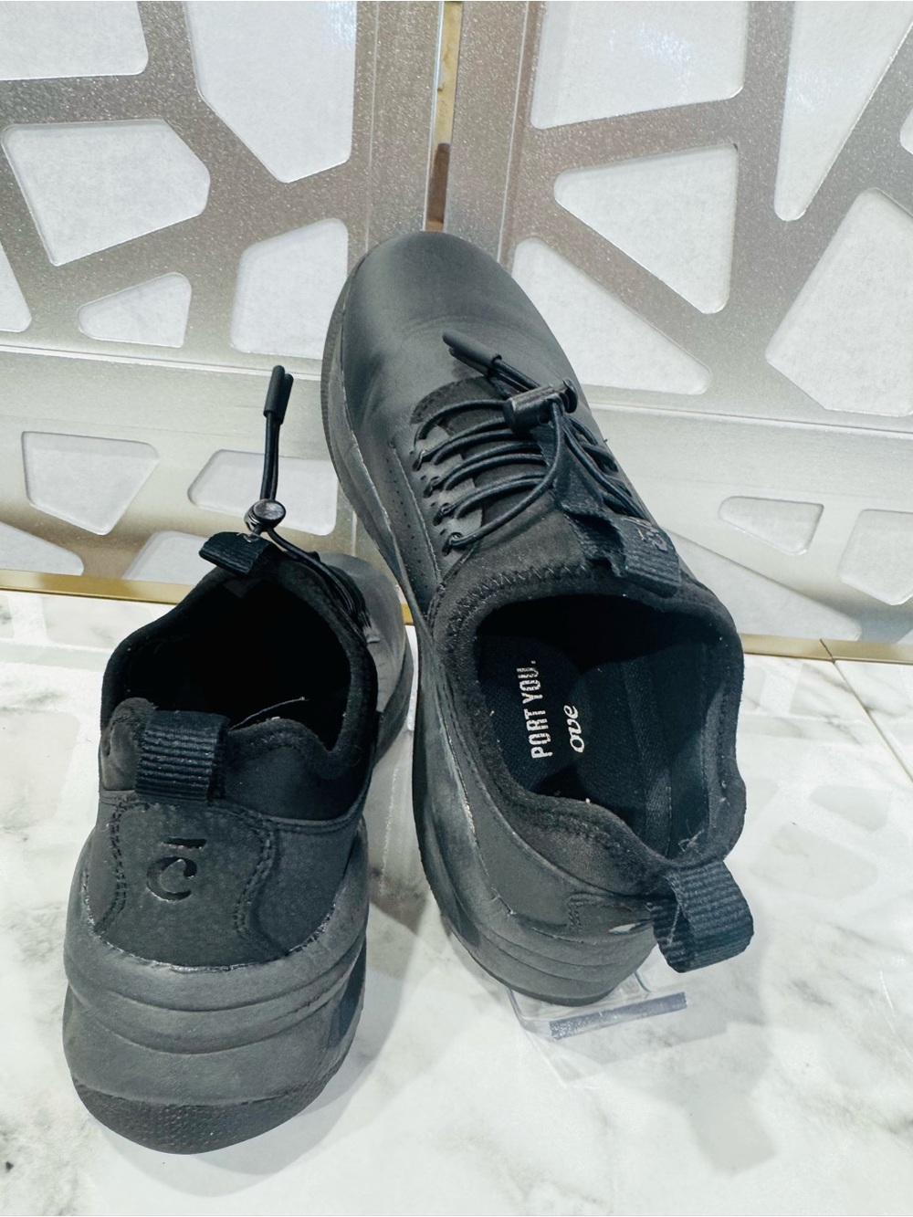 Clove women’s black nursing & healthcare sneakers size 7w conform - Picture 3 of 10